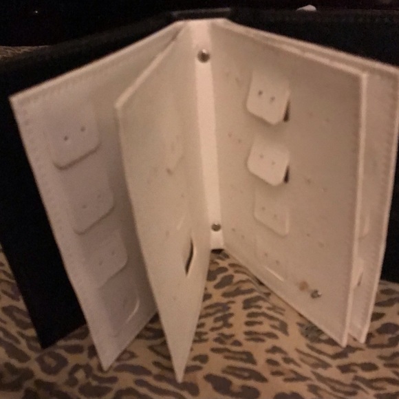Earring Organizer , faux leather earrings Case holds approximately 24-36… - Picture 11 of 12